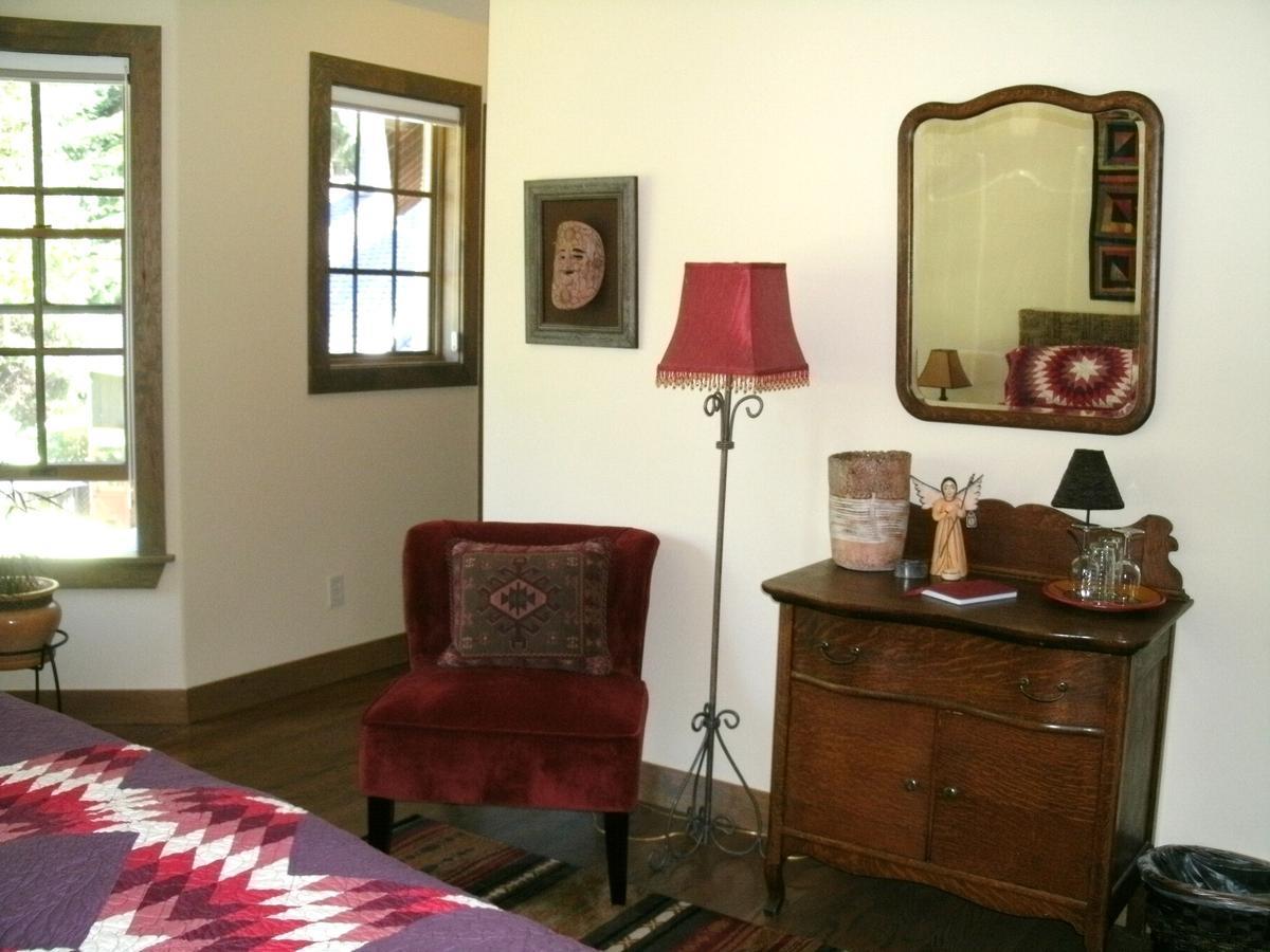 Hideaway Lodge B And B Woodinville Eksteriør billede