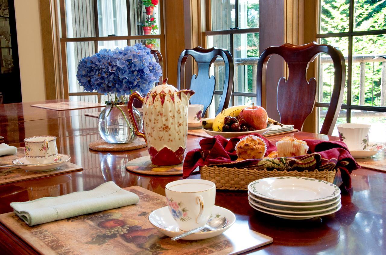Hideaway Lodge B And B Woodinville Eksteriør billede