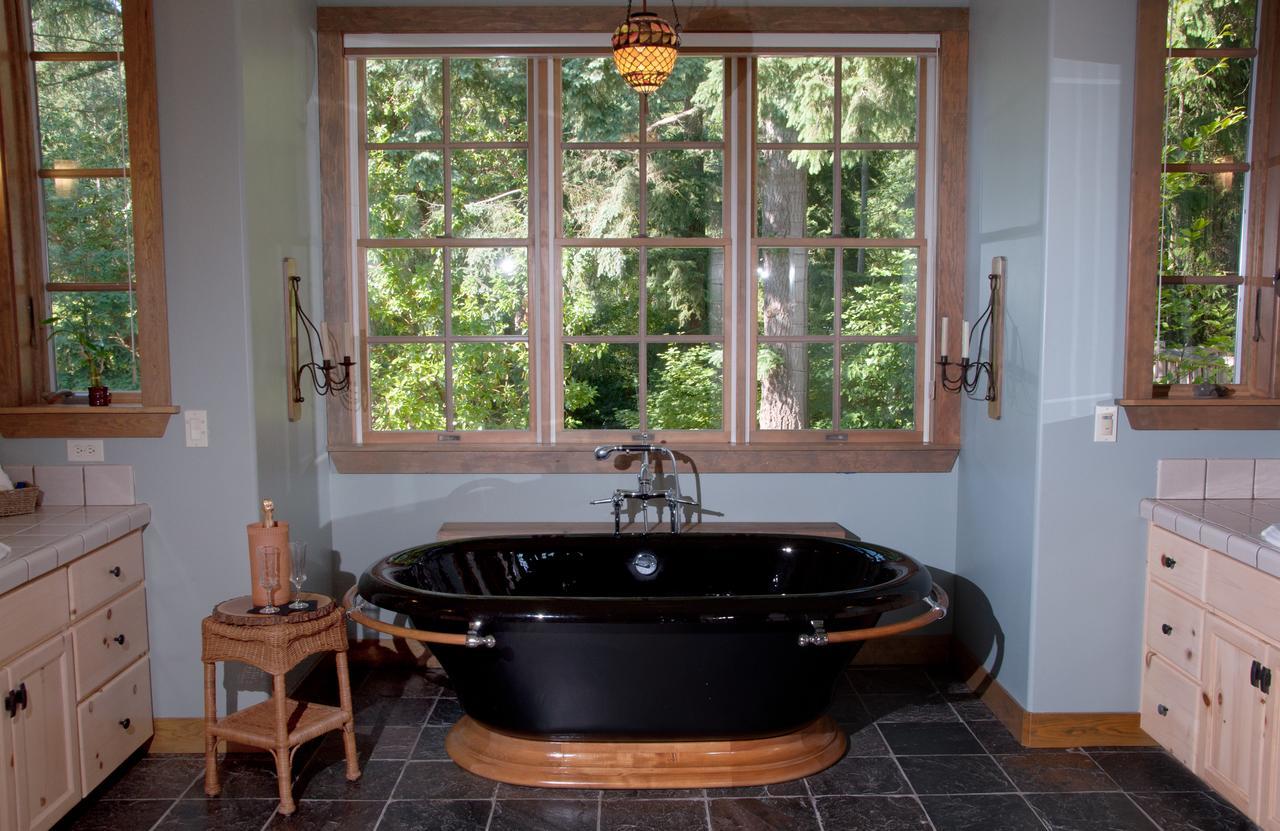 Hideaway Lodge B And B Woodinville Eksteriør billede